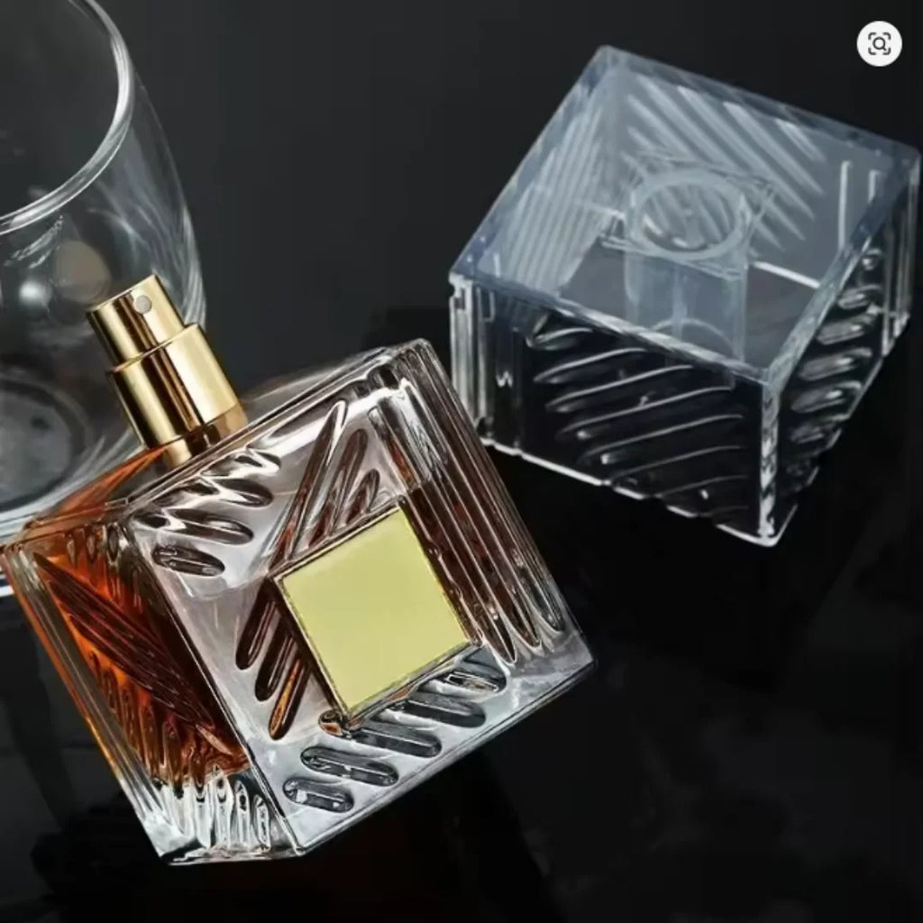 Luxury Brand Perfume Collection 100ml Unisex Fragrance Set. It features a rich aroma blending oud and floral notes, ideal for me